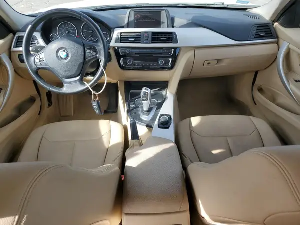 WBA8A9C52GK617004 2016 BMW 3ER - Image 8
