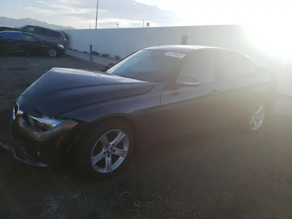 WBA8A9C52JAD27846 2018 BMW 3ER - Image 1