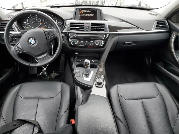 WBA8A9C53GK615715 2016 BMW 3ER - Image 8