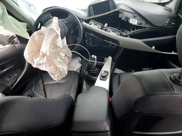 WBA8A9C53GK615746 2016 BMW 3ER - Image 8