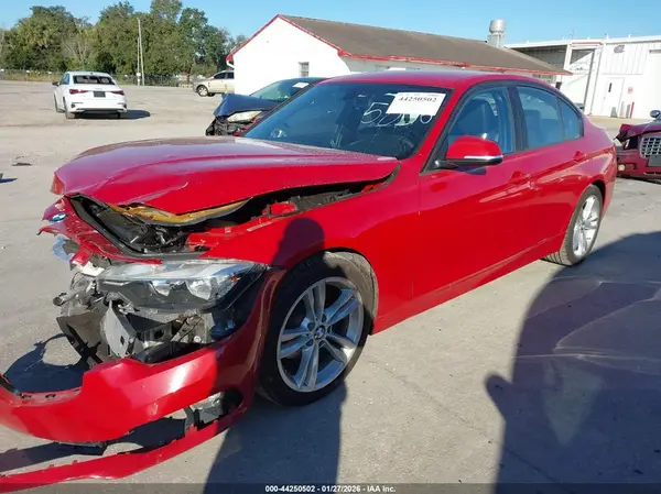 WBA8A9C53GK615830 2016 BMW 3ER - Image 2
