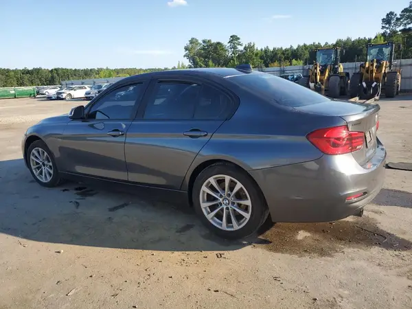 WBA8A9C53GK617917 2016 BMW 3ER - Image 2