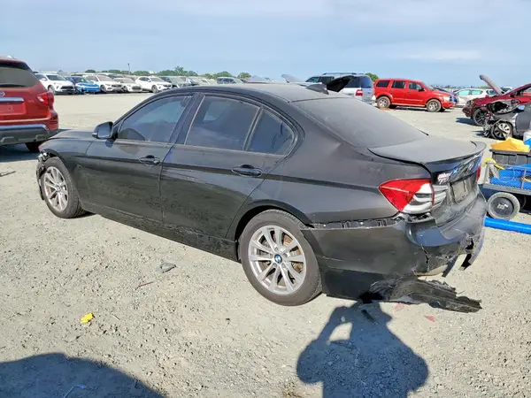 WBA8A9C53GK618520 2016 BMW 3ER - Image 2