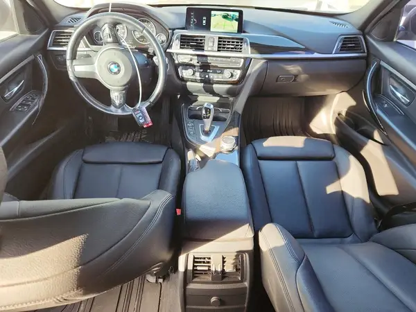 WBA8A9C53HK620415 2017 BMW 3ER - Image 8