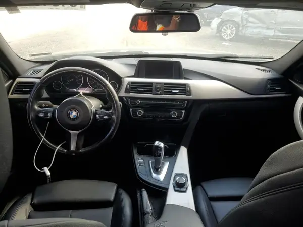 WBA8A9C54GK616887 2016 BMW 3ER - Image 8