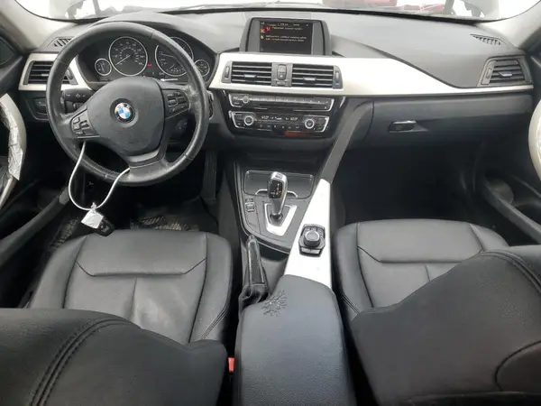WBA8A9C54GK617960 2016 BMW 3ER - Image 8