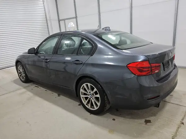 WBA8A9C54GK618591 2016 BMW 3ER - Image 2