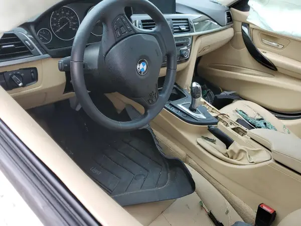 WBA8A9C54GK618977 2016 BMW 3ER - Image 8