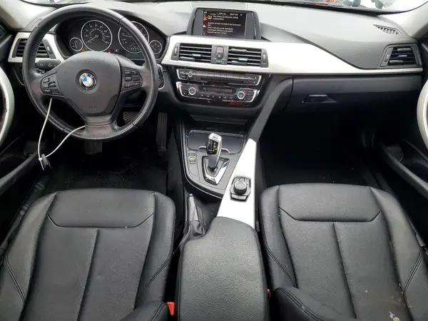 WBA8A9C54HK620178 2017 BMW 3ER - Image 8