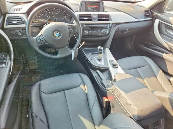 WBA8A9C54JAH12664 2018 BMW 3ER - Image 8