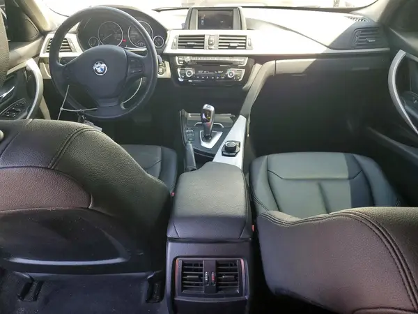 WBA8A9C54JAH13507 2018 BMW 3ER - Image 8