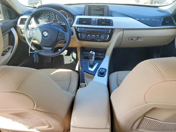 WBA8A9C54JAH14057 2018 BMW 3ER - Image 8
