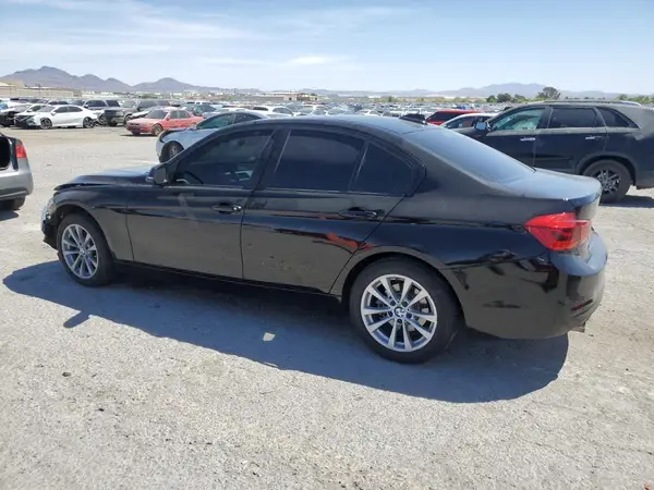 WBA8A9C54JAH14169 2018 BMW 3ER - Image 2