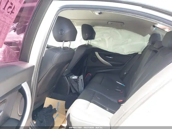 WBA8A9C54JK623460 2018 BMW 3ER - Image 8