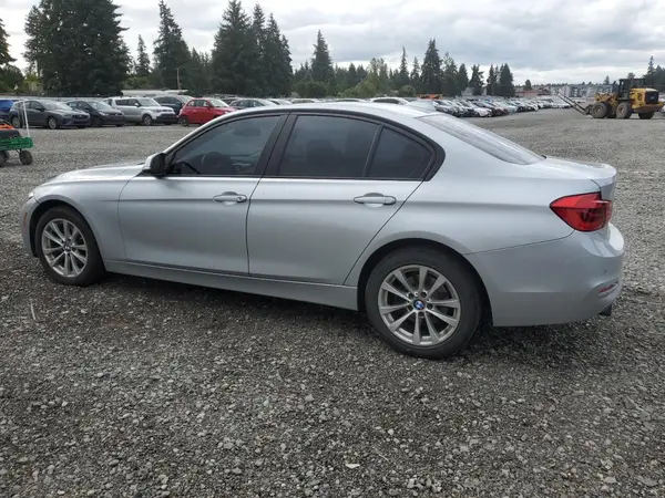 WBA8A9C55GK616073 2016 BMW 3ER - Image 2