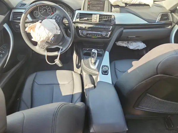 WBA8A9C55HK620349 2017 BMW 3ER - Image 8