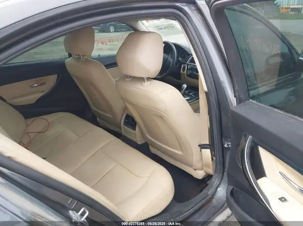 WBA8A9C55JAH14195 2018 BMW 3ER - Image 8