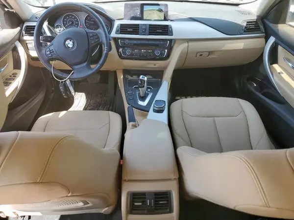 WBA8A9C55JK623127 2018 BMW 3ER - Image 8