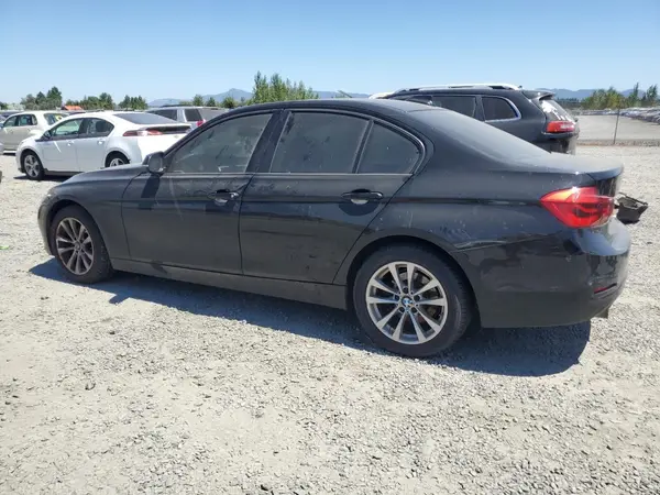 WBA8A9C56GK616759 2016 BMW 3ER - Image 2