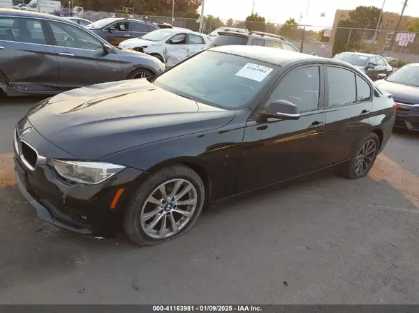 WBA8A9C56GK619032 2016 BMW 3ER - Image 2