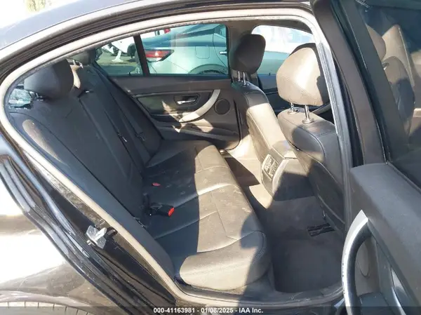 WBA8A9C56GK619032 2016 BMW 3ER - Image 8