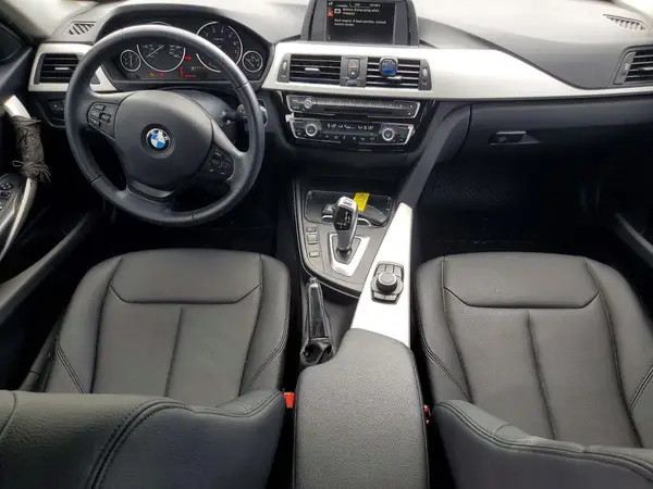 WBA8A9C56HK619873 2017 BMW 3ER - Image 8