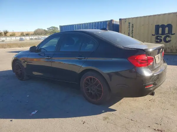 WBA8A9C56HK620277 2017 BMW 3ER - Image 2