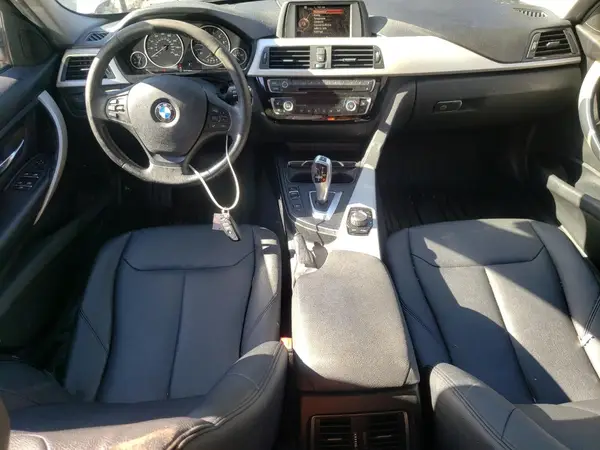 WBA8A9C56HK620473 2017 BMW 3ER - Image 8