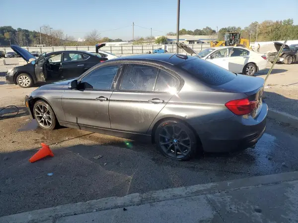 WBA8A9C56HK620506 2017 BMW 3ER - Image 2