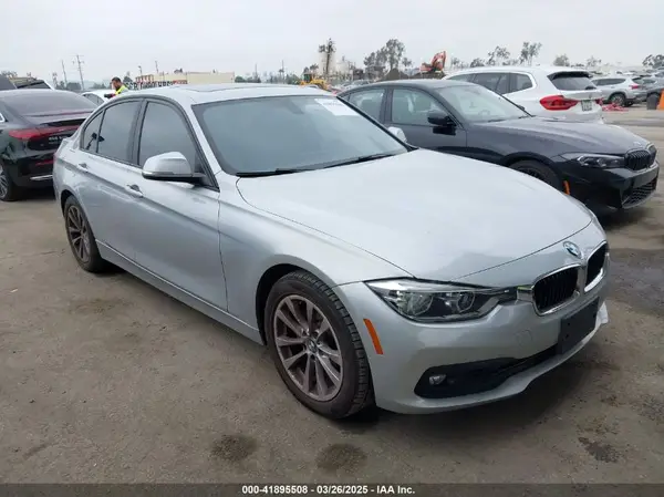 WBA8A9C56JK622794 2018 BMW 3ER - Image 1