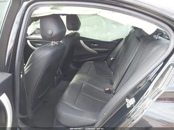 WBA8A9C57GK617810 2016 BMW 3ER - Image 8