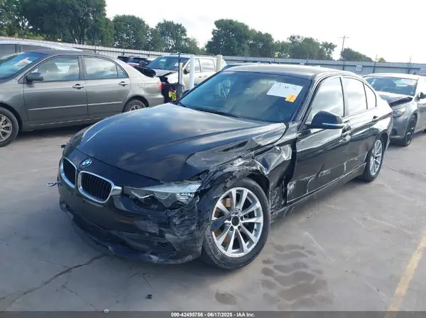 WBA8A9C57GK617869 2016 BMW 3ER - Image 2