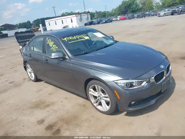 WBA8A9C57GK622585 2016 BMW 3ER - Image 1