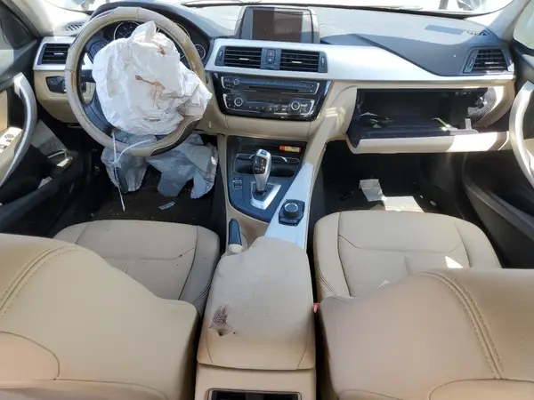 WBA8A9C57HK619705 2017 BMW 3ER - Image 8