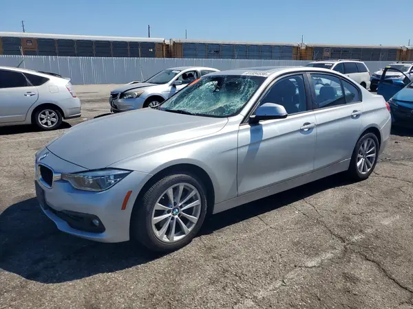 WBA8A9C57JAH12335 2018 BMW 3ER - Image 1