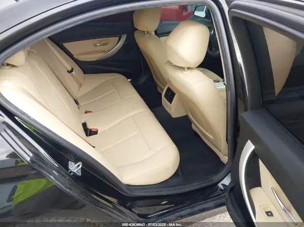 WBA8A9C57JAH12903 2018 BMW 3ER - Image 8