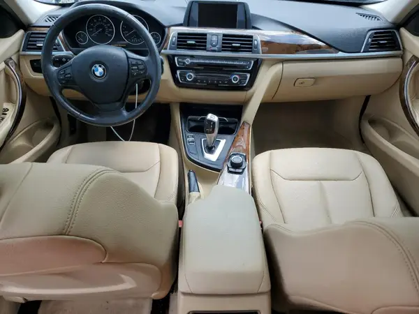 WBA8A9C58GK616276 2016 BMW 3ER - Image 8