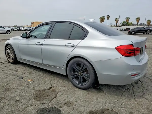 WBA8A9C58GK618643 2016 BMW 3ER - Image 2