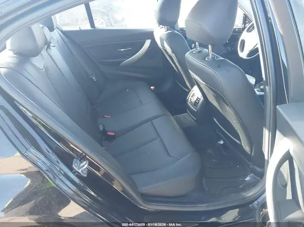 WBA8A9C58HK620202 2017 BMW 3ER - Image 8