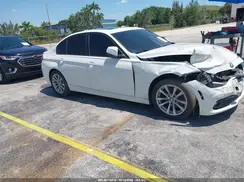 WBA8A9C58JAD27902 2018 BMW 3ER