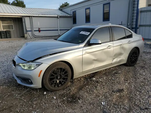 WBA8A9C58JAD28113 2018 BMW 3ER - Image 1