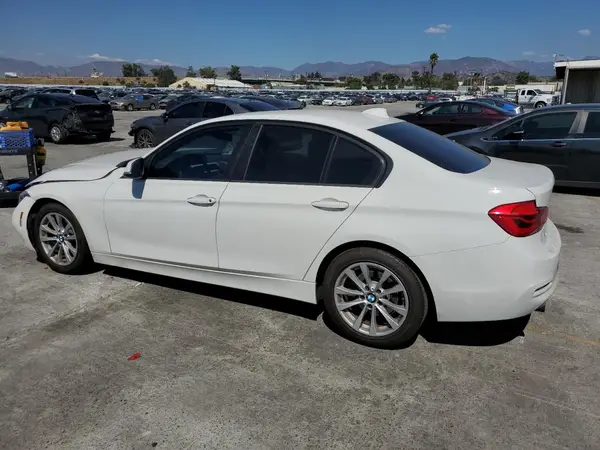 WBA8A9C59GK617288 2016 BMW 3ER - Image 2