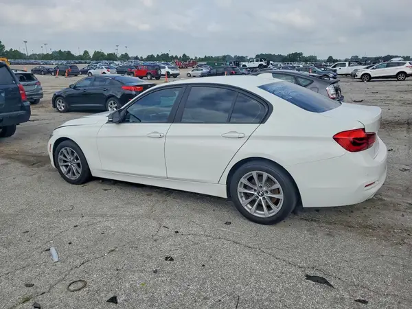 WBA8A9C59GK617503 2016 BMW 3ER - Image 2