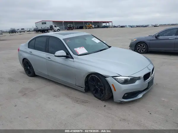 WBA8A9C59GK617775 2016 BMW 3ER - Image 1