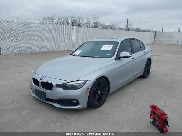 WBA8A9C59GK617775 2016 BMW 3ER - Image 2