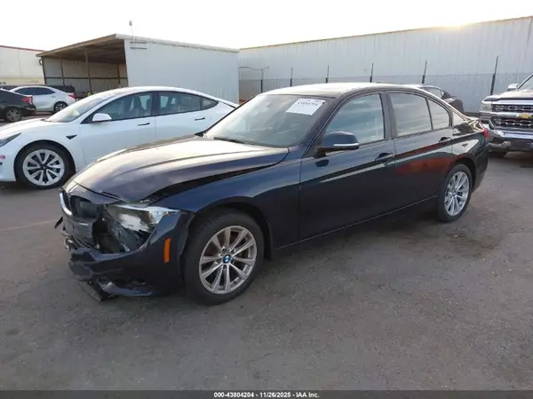 WBA8A9C59GK619011 2016 BMW 3ER - Image 2