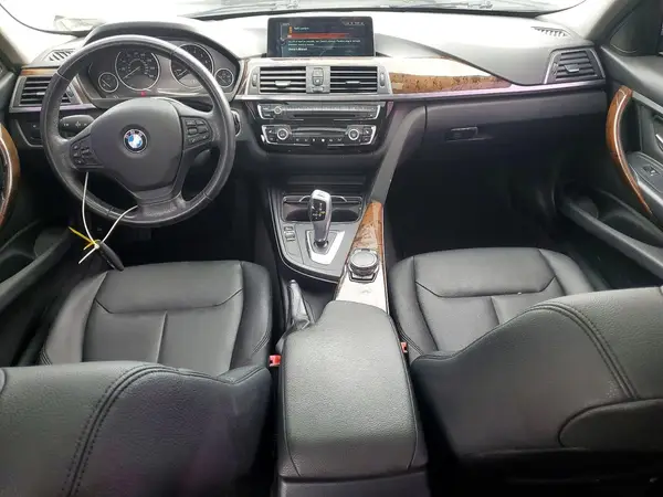 WBA8A9C59HK619625 2017 BMW 3ER - Image 8