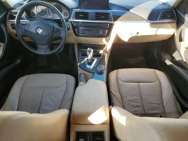 WBA8A9C59JAH12076 2018 BMW 3ER - Image 8