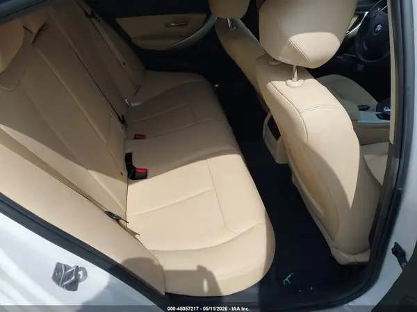 WBA8A9C59JAH12143 2018 BMW 3ER - Image 8