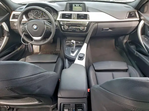 WBA8A9C59JAH14037 2018 BMW 3ER - Image 8